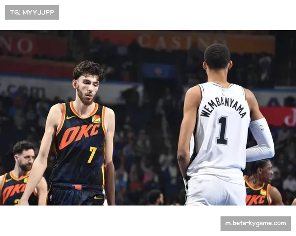 位置模糊化终极形态：霍姆格伦与文班亚马定义新时代护筐手外扩防守哲学